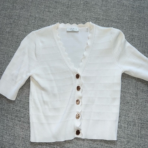 Women's White Scalloped Cardigan - Picture 1 of 5
